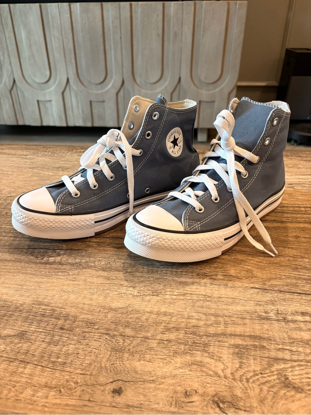 Converse Chuck Taylor All Star High Top Sneakers Blue Men’s 7 Women9 NEW